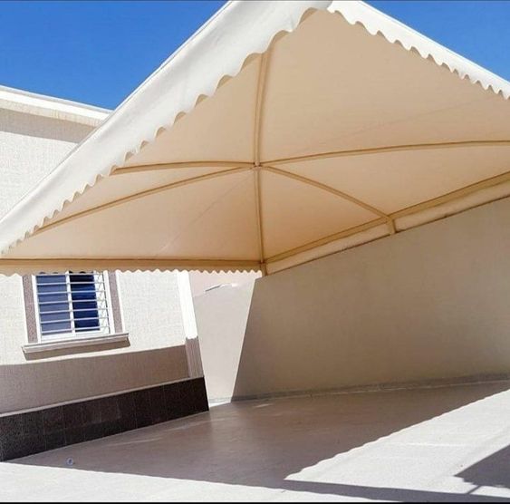 مظلات وسواتر